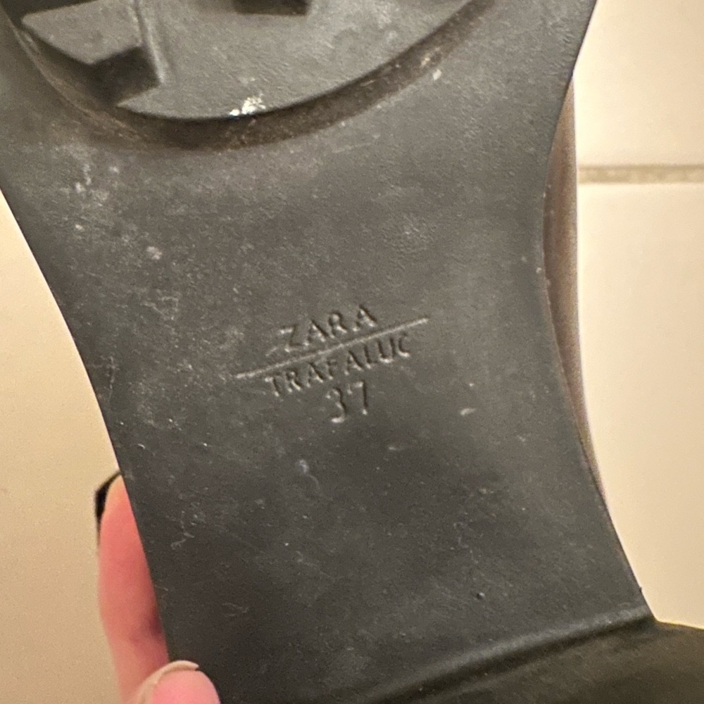 Chunky Zara Boots - Picture 6 of 6